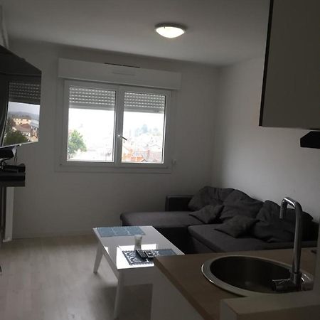 Studio Agreable Proche Gare Daire Melun Dış mekan fotoğraf