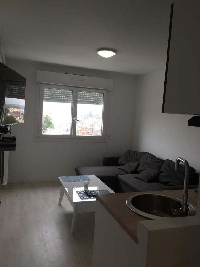 Studio Agreable Proche Gare Daire Melun Dış mekan fotoğraf